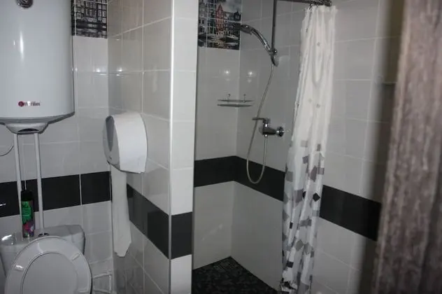 Ortak Ranzalı Oda, Karma Ranzalı Oda (8 beds)