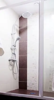 Standard Tek Büyük Yataklı Oda, Ortak Banyo