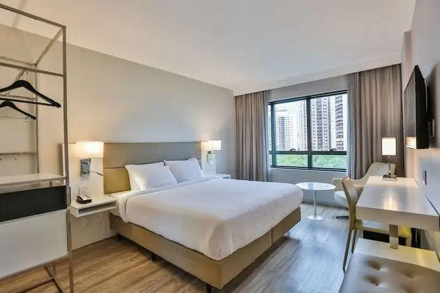 Quarto Superior Queen