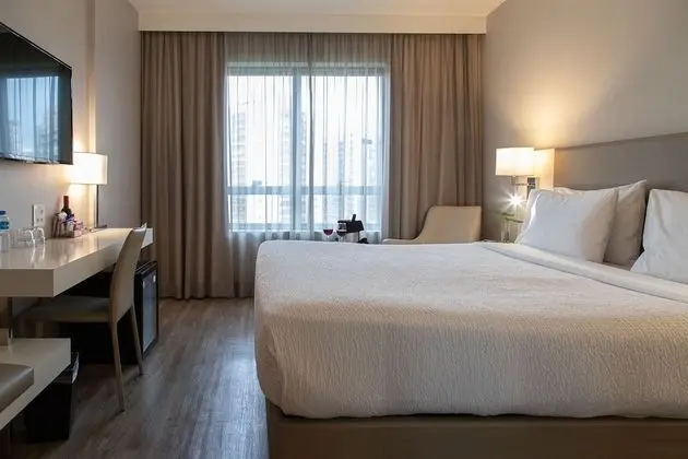 Quarto Superior Queen