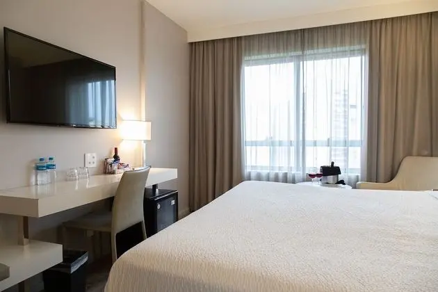 Quarto Superior Queen