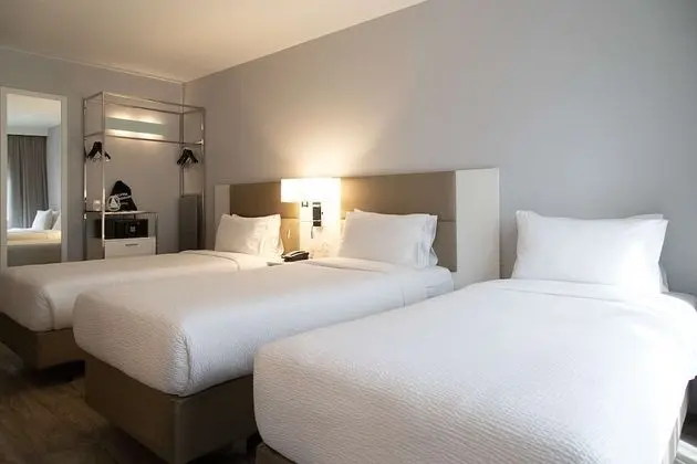 Quarto Superior Triplo Twin