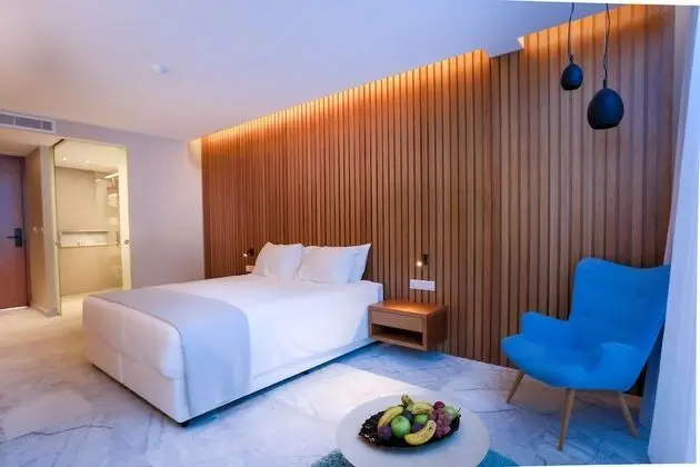 Premium Oda, Balkon (Swim Up)