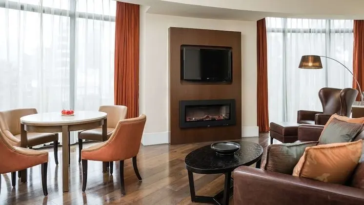 Süit, 1 Yatak Odası (Lounge Access)