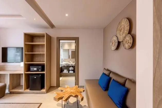 Superior Oda (Balcony or Terrace)