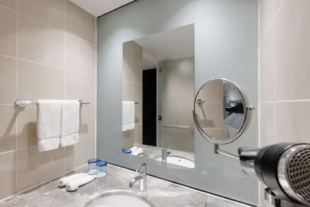 Süit, Lagün Manzaralı (Lounge Access)