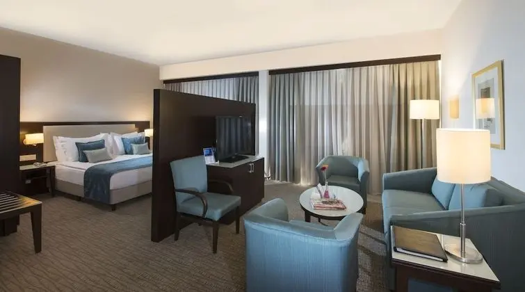 Junior Süit, Balkon, Şehir Manzaralı