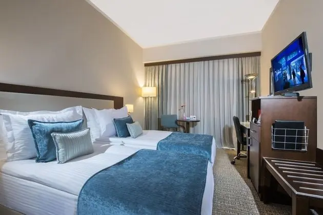 Superior Oda, Balkon, Şehir Manzaralı
