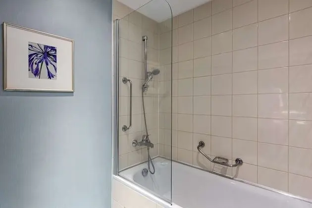 Superior Oda, Balkon, Şehir Manzaralı