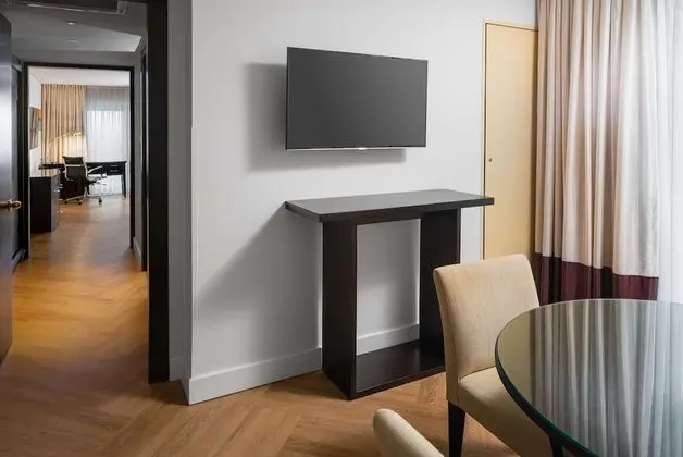 Junior Süit (Lounge Access)