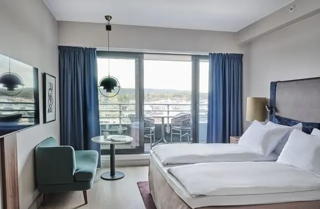 Superior Oda, Balkon (Street View)