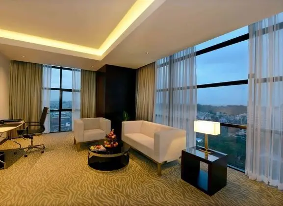 Junior Süit (Lounge Access)