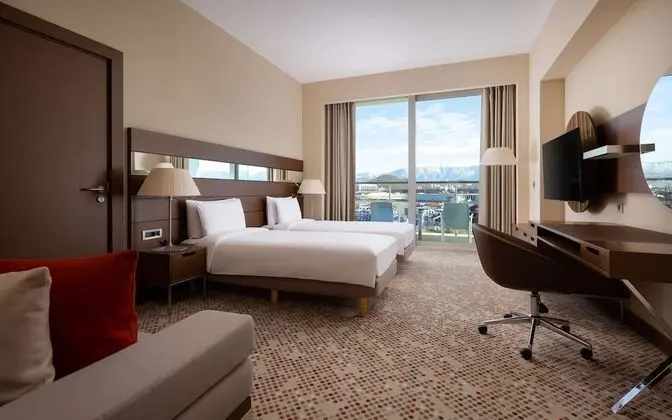 Standard Oda, Dağ Manzaralı