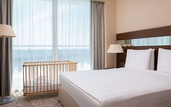 Standard Oda, Dağ Manzaralı