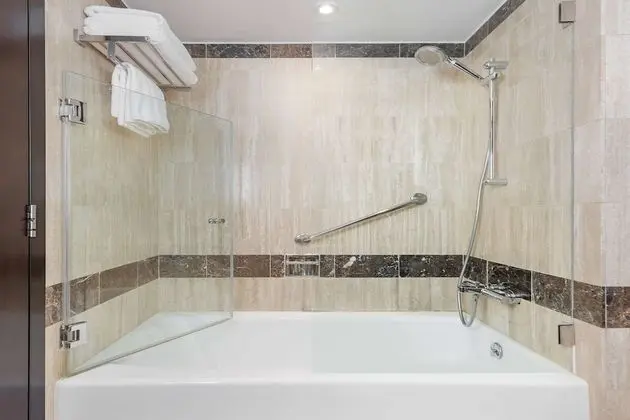 Standard Room, Balcony (Creek View)