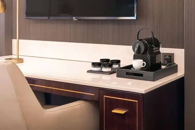 Suite, Balcony (Creek View, Lounge Access)