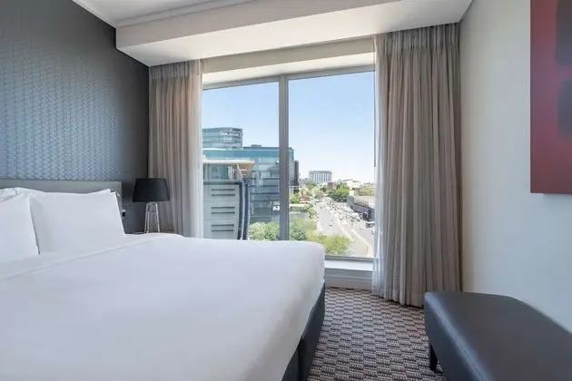 Superior Oda, Şehir Manzaralı (Sandton)