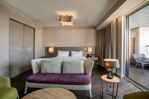 Junior Süit, Balkon, Deniz Manzaralı