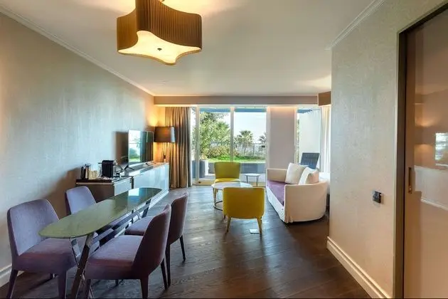 Süit, Balkon, Bahçe Manzaralı