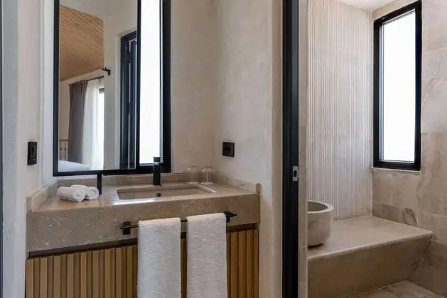 Mezzanine Suite Custom Özel Havuzlu Oda