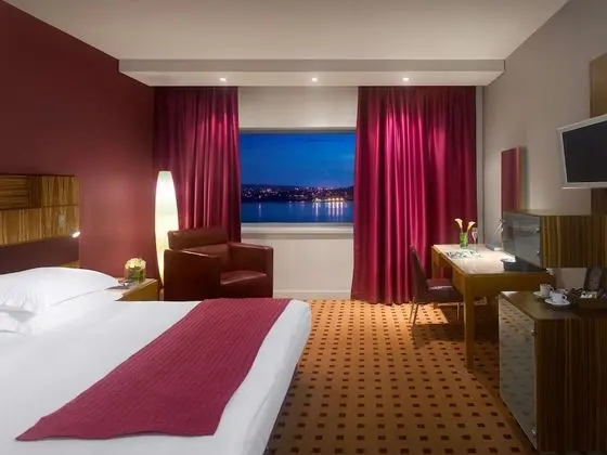 Premium Oda, Nehir Manzaralı