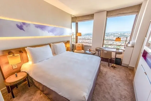 Premium Oda (Panoramic View)