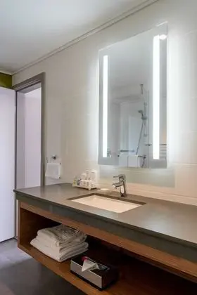 Süit, Balkon (Lounge Access)