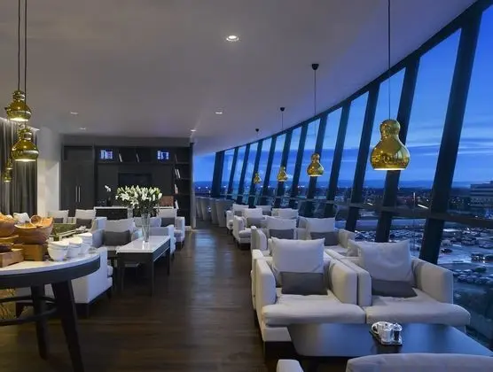 Executive Oda (Lounge Access)