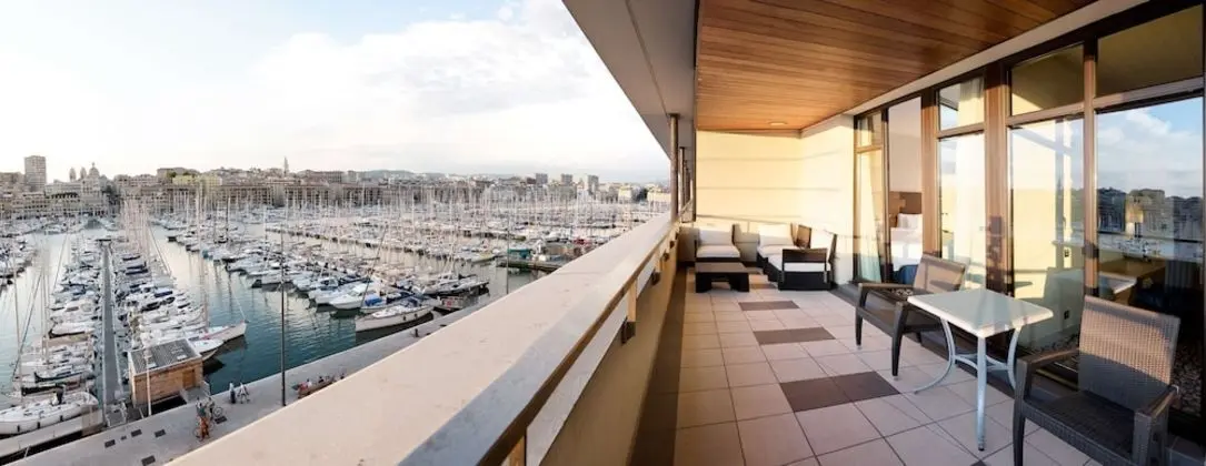 Süit, 1 Yatak Odası, Teras (Port View)