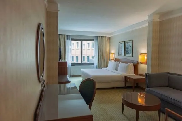 Süit, 1 Yatak Odası (Lounge Access)