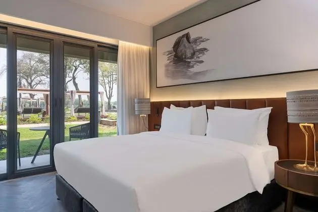 Premium Oda, Teras (Zambezi River View)