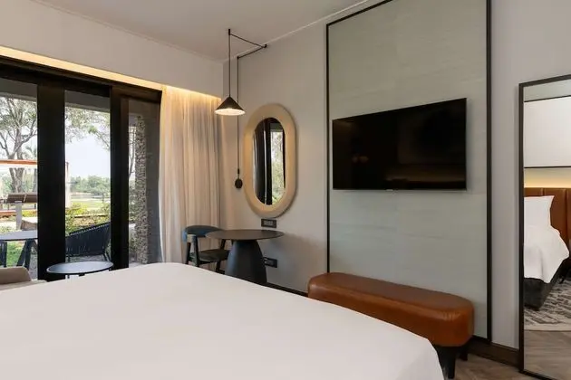 Premium Oda, Teras (Zambezi River View)