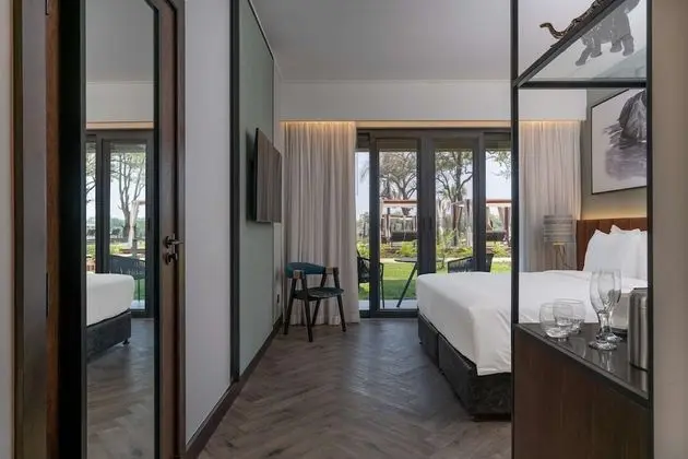 Premium Oda, Teras (Zambezi River View)