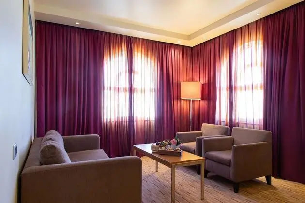 Süit, 1 Yatak Odası (Lounge Access)