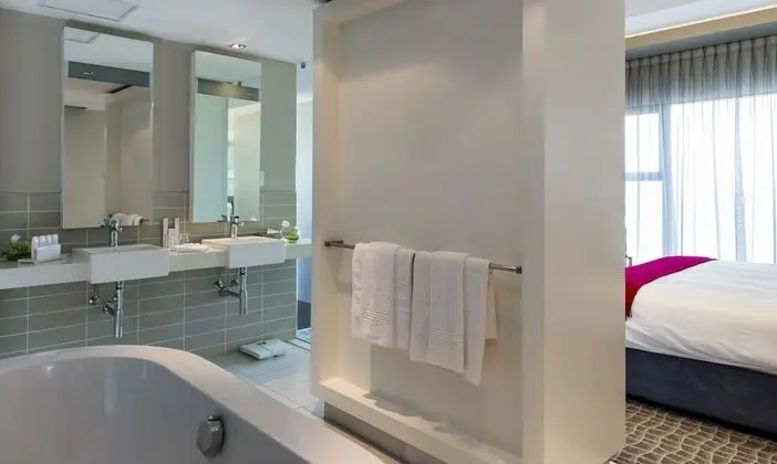 Junior Süit, Okyanus Manzaralı