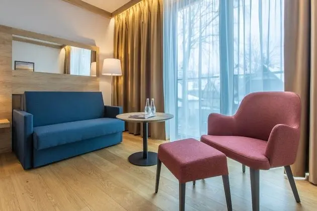 Junior Süit, Dağ Manzaralı