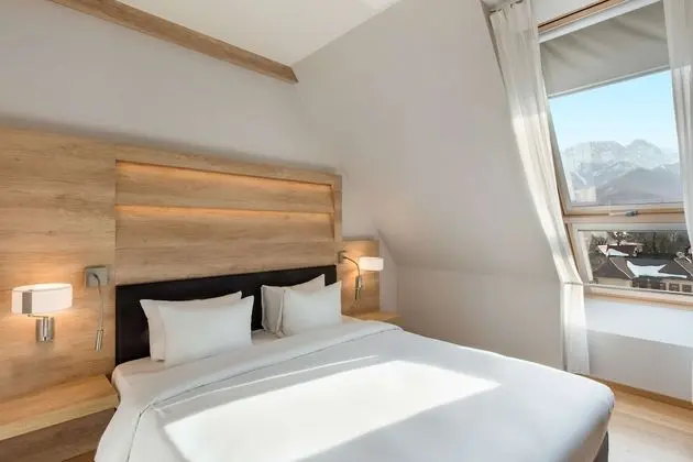 Süit, Dağ Manzaralı