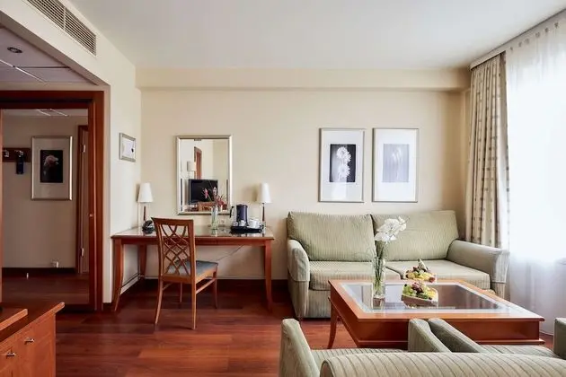 Premium Oda (Old Town View)