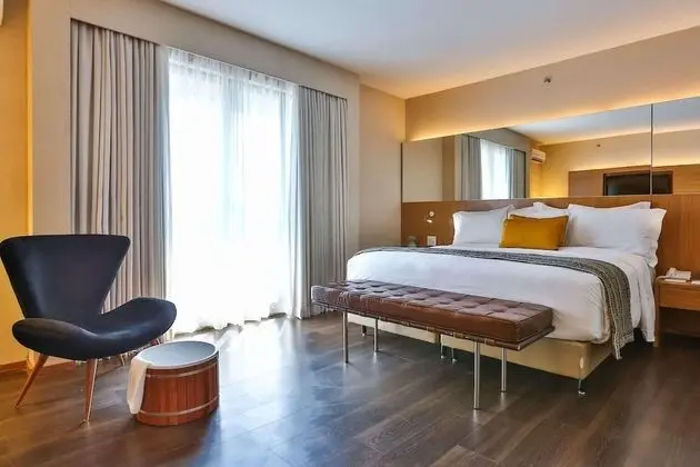 Quarto Premium com Cama King-size