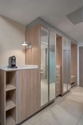 Premium Oda, Balkon, Havuz Manzaralı