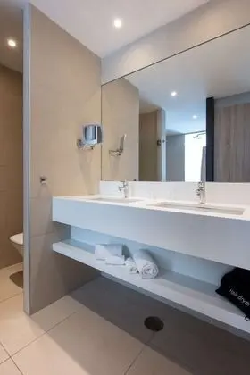 Süit, 3 Yatak Odası, Balkon, Havuz Manzaralı