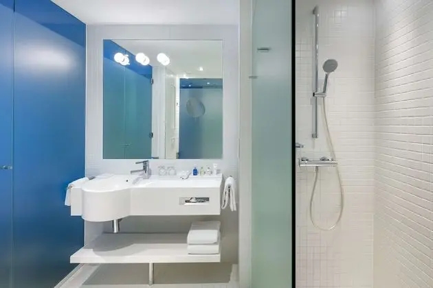 Superior Oda, Balkon, Şehir Manzaralı