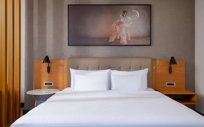 Junior Süit, Dağ Manzaralı