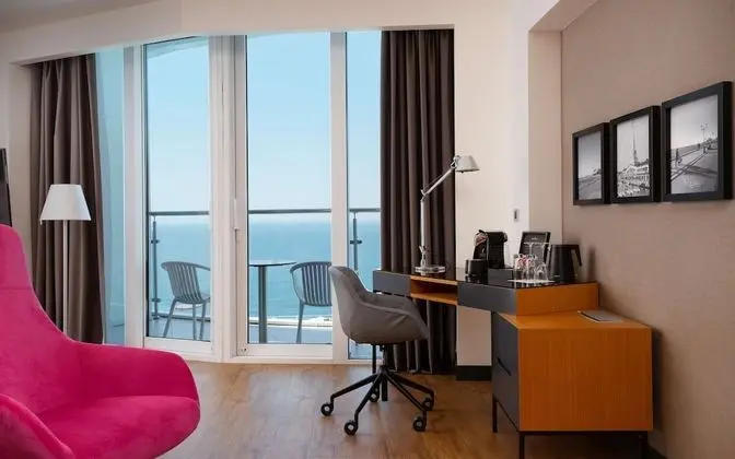 Junior Süit, Deniz Manzaralı