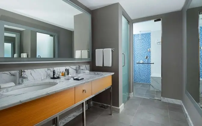 Junior Süit, Deniz Manzaralı