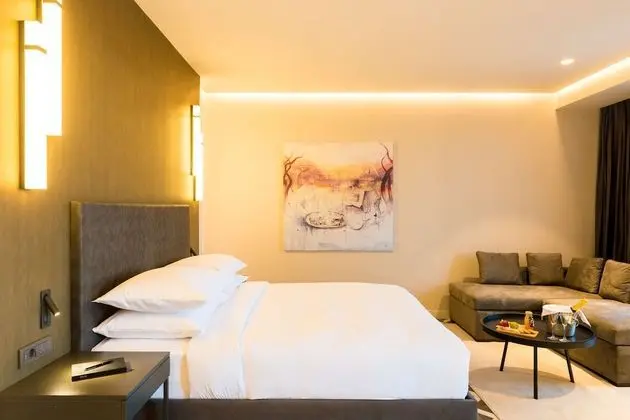 Junior Süit, Bahçe Manzaralı