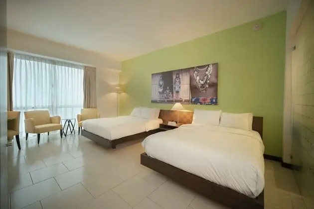Deluxe Tek Büyük Yataklı Oda, 2 Çift Kişilik Yatak