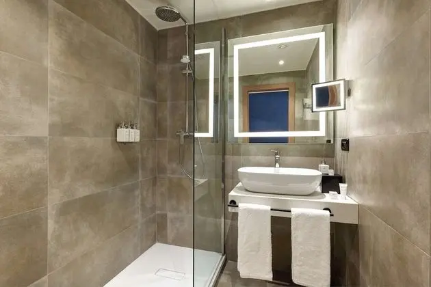 Superior Oda, Sigara İçilmez