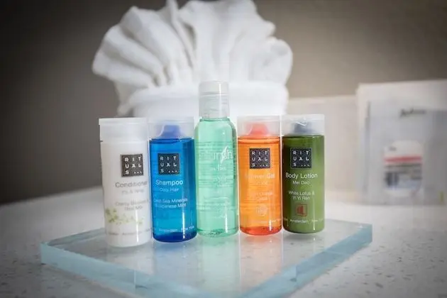 Oda, 1 En Büyük (King) Boy Yatak, Engellilere Uygun, Sigara İçilmez