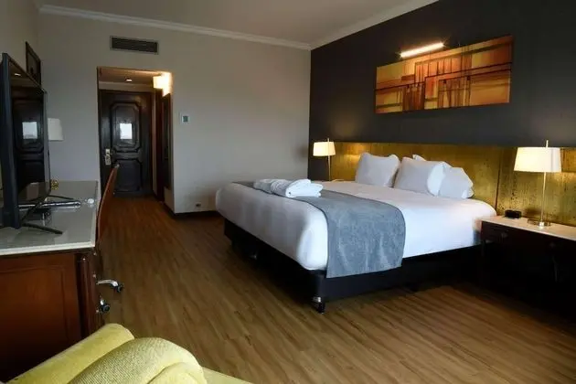 Premium Oda, 1 En Büyük (King) Boy Yatak, Sigara İçilmez, Koy Manzaralı